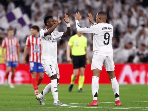 Mbappes uppgång i Real Madrid och utmaningen med mittpositionen