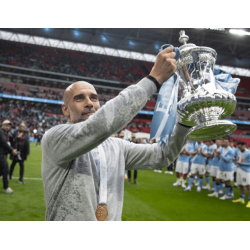 Legenden fortsätter! Guardiolas 41:a titel!